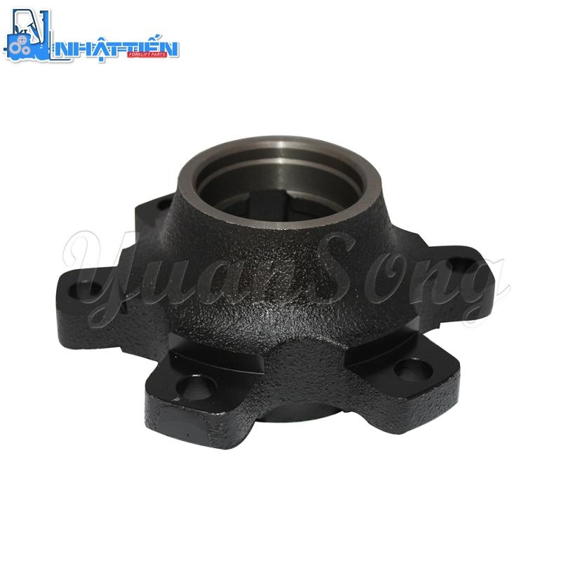 3EB-24-21210 Komatsu Hub Rear Axle