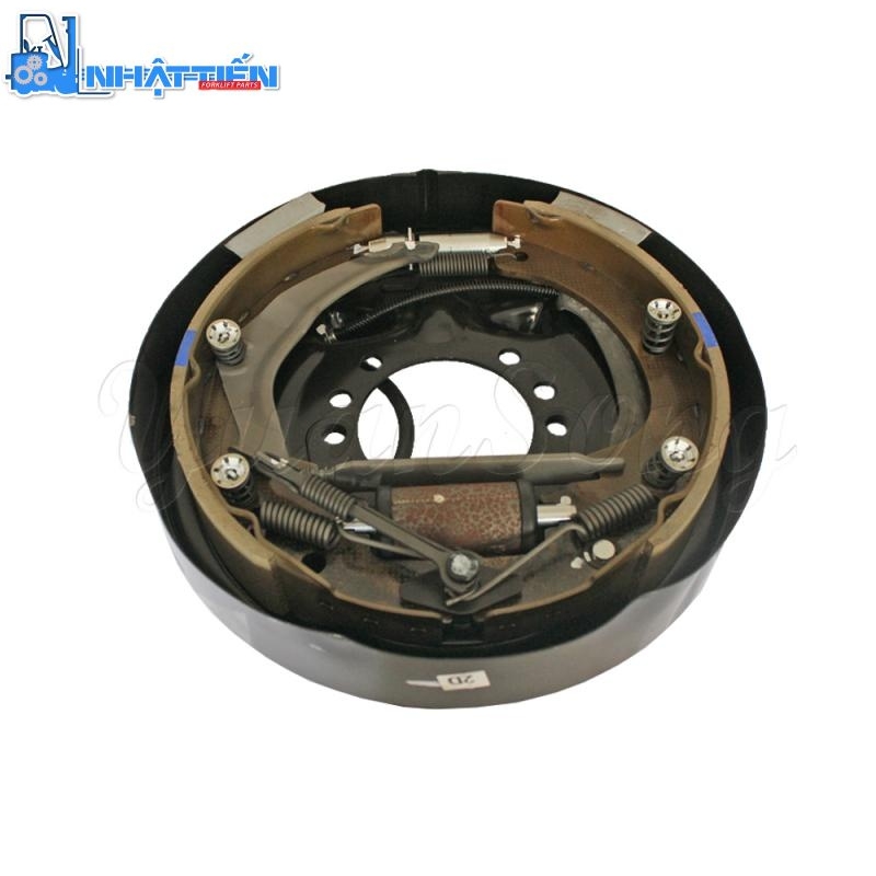 Toyota 8FD30 Wheel Brake 47040-26600-71/LH 47030-26600-71/RH