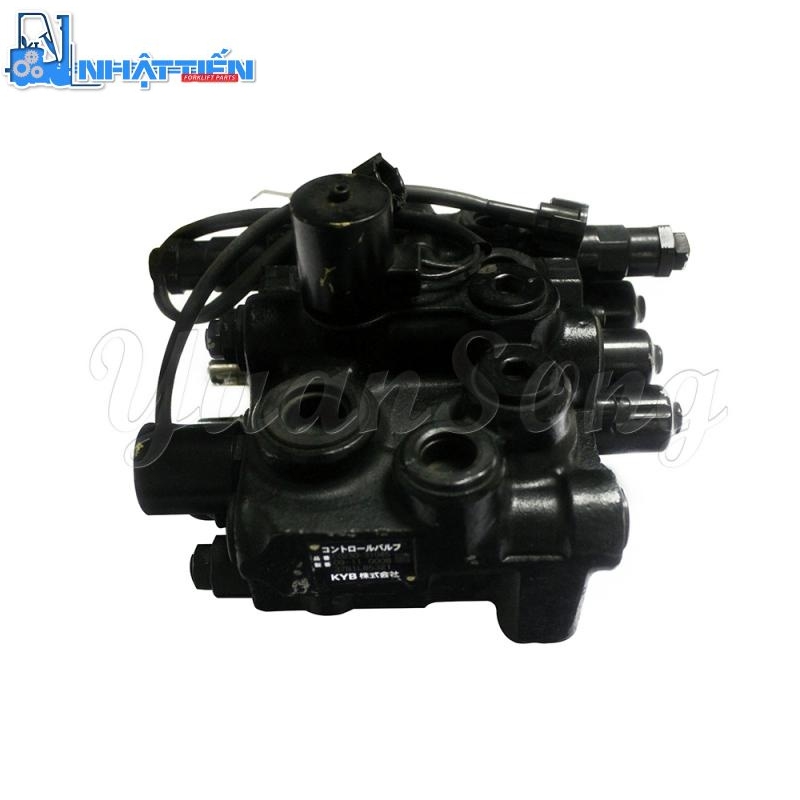 37B-1LA-5321 Komatsu Oil control valve