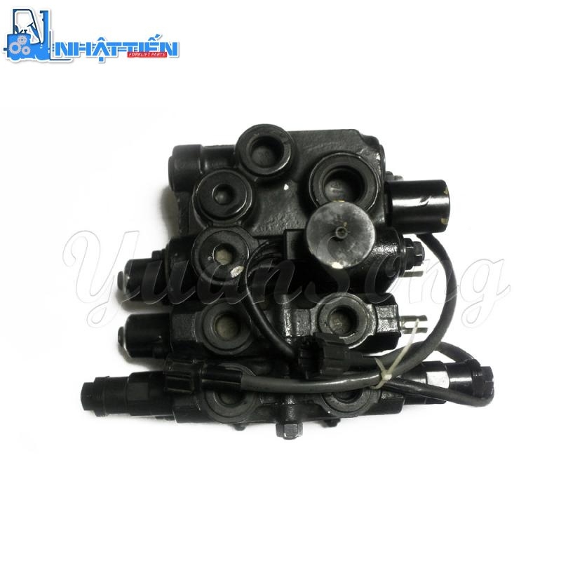 37B-1LA-5321 Komatsu Oil control valve